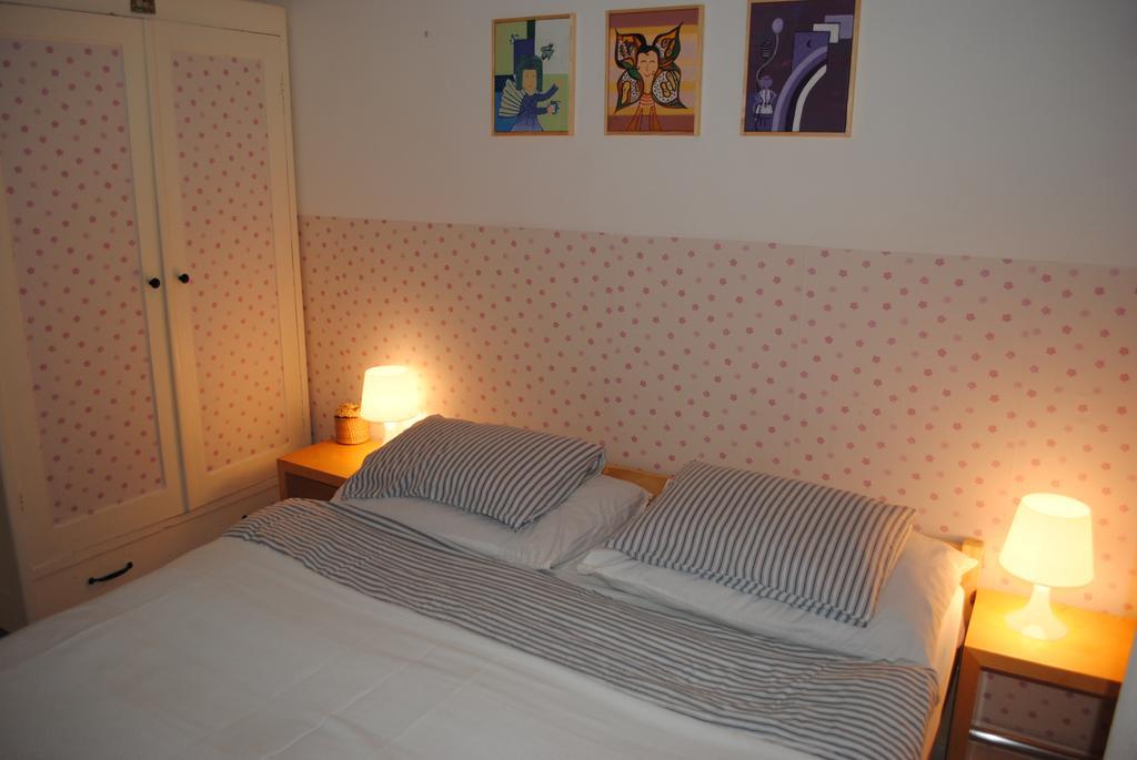 Apartment Optimist Makarska Oda fotoğraf
