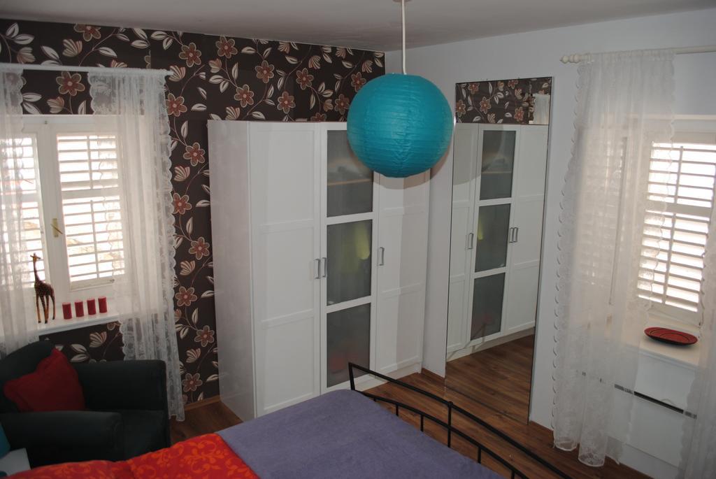 Apartment Optimist Makarska Oda fotoğraf